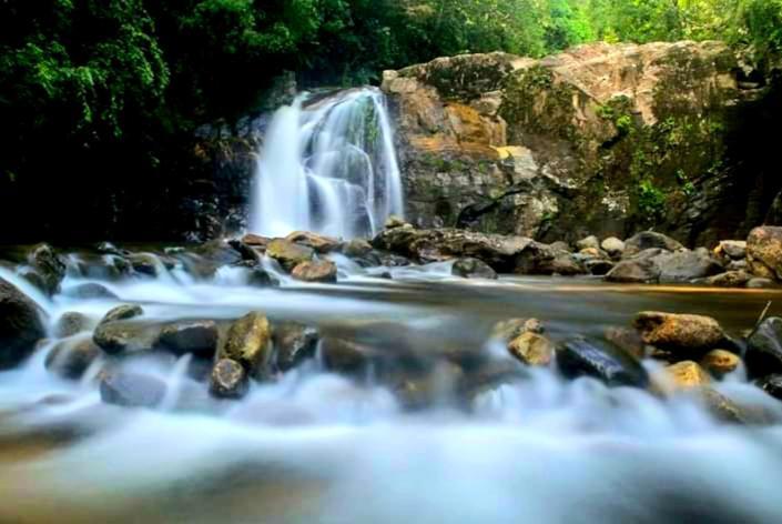 Rainforest River Bay Денияйя Экстерьер фото